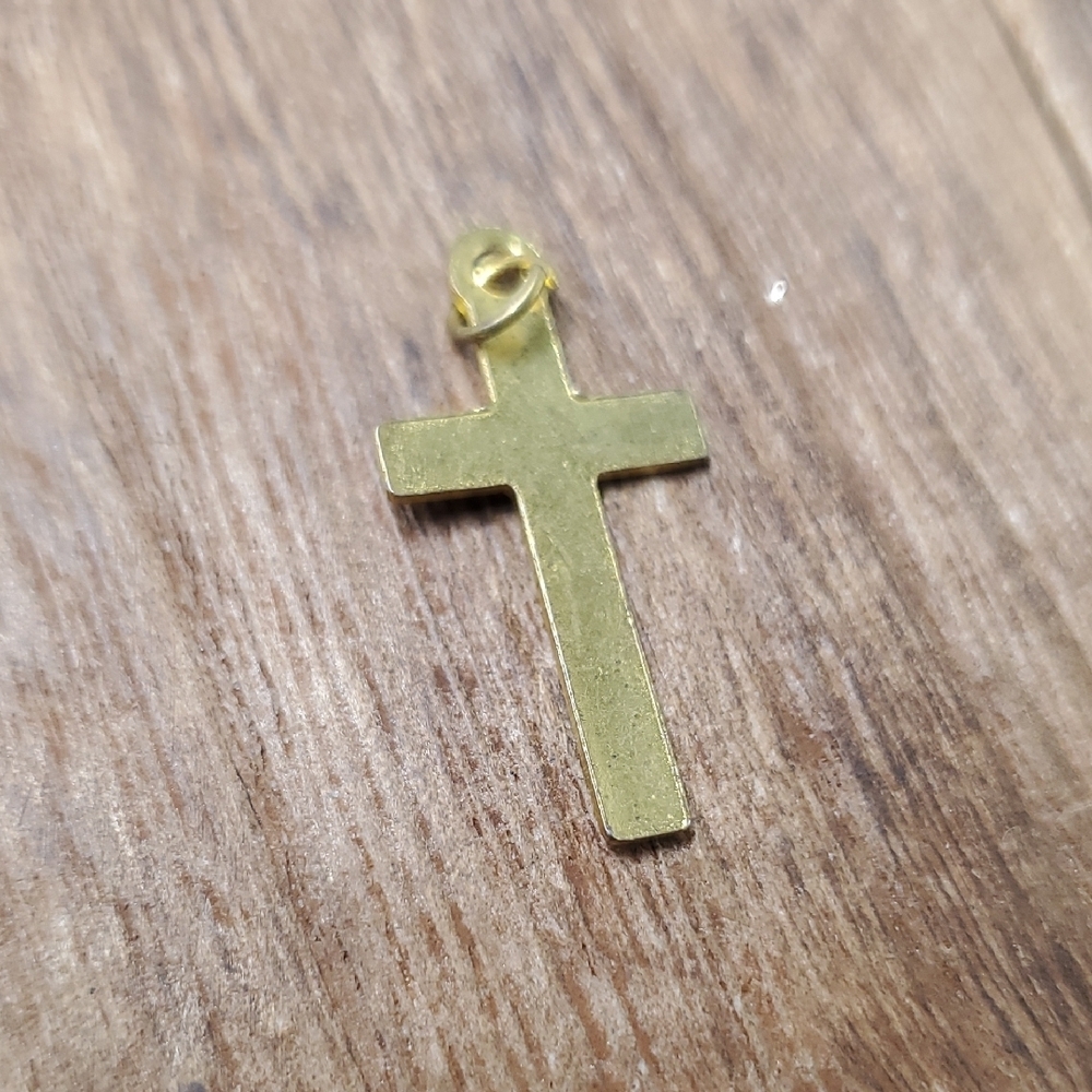 P276 Gold‎ Toned Cross Pendant Minimalist Vintage